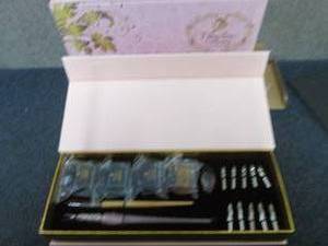 2-19-Piece Deluxe Calligraphy Set I...