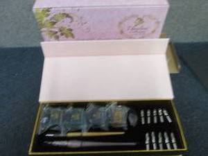 2-19-Piece Deluxe Calligraphy Set I...