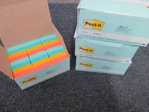 4- Cabinet Packs Post-it Mini Notes...