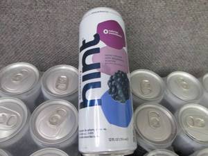 24- 12 oz Blackberry Hint Infused W...