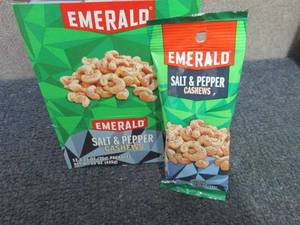 12- 1.25 oz Emerald Salt & Pepper C...