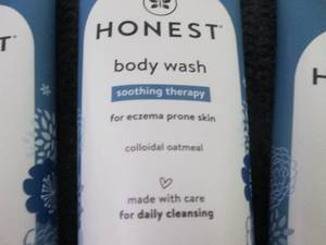 6- 8 oz Honest Soothing Therapy Bod...