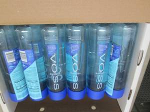 12 - 850 ml Voss Water & Aquamin...