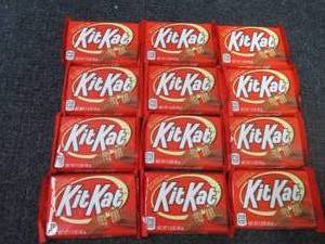 12- 1.5 oz KitKat Bars...