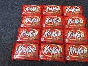 12- 1.5 oz KitKat Bars...