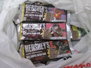 12- 1.55 oz Hersheys Super Heroes ...