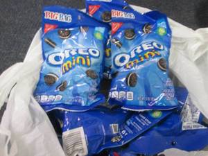 12- 3 oz Oreos Minis...
