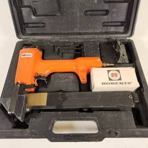 Spotnails  FS 4825 Comes with Staples