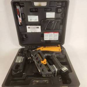 Bostitch GF287WW Framing Nailer Barely Used Works Great