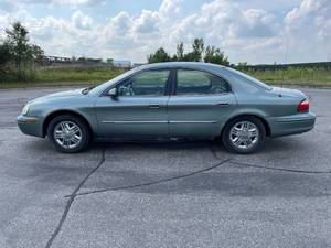 2005 Mercury Sable LS - 2 OWNERS