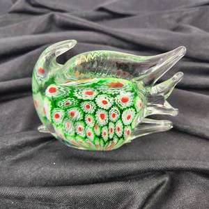 lot 61 image: Lot Of Four Glass Fish Paperweights Colorful Great Condition