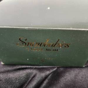 lot 62 image: Snowbabies I Love Mom Figurine Good Condition