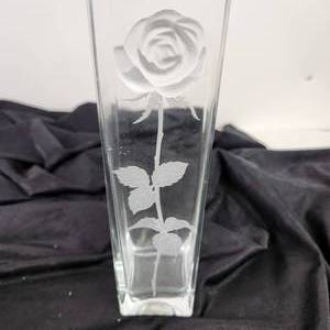 lot 92 image: Lot Of Three Miscellaneous Vases