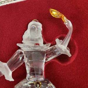 lot 102 image: Swarovski Masquerade Columbine Figurine Excellent Condition