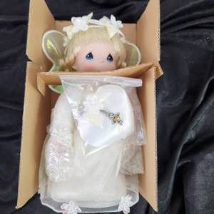 lot 109 image: Precious Moments Birthstone Angel November New Open Box