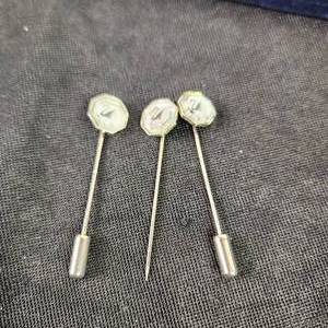 lot 141 image: Swarovski Flag Heart And Flag Red White And Blue Three SCS Stick Pins