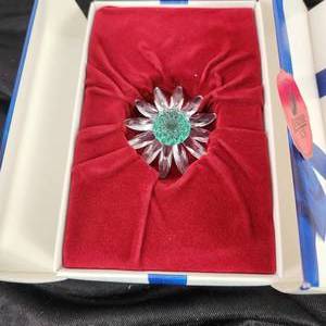 lot 158 image: Lot Of Two Swarovski Renewal Gifts Red Green With Boxes