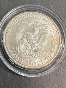 1973 US 40% SILVER EISENHOWER DOLLAR IN AIRTITE