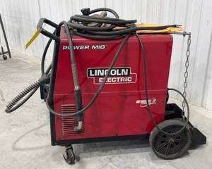 lot 192 image: Lincoln PowerMIG 256 MIG Welder