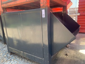 lot 224 image: Industrial Stackable Steel Container