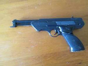 lot 44 image: Daisy .177 caliber BBair pellet mo...