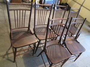 lot 83 image: 6pc Antique Straight spindle back c...
