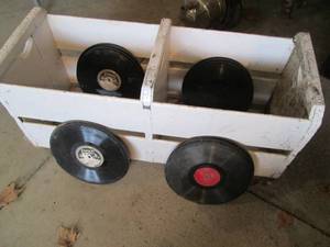 lot 68 image: 33in Wooden Split compartment stora...