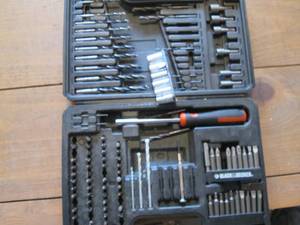 lot 74 image: Black and Decker multi-bit screwdri...
