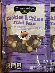 2 back 1.4 - Clover Valley Cookies & Cr�me Trail Mix - 6-Pack