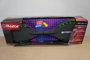lot 28 image: Razor Ripstick Dlx Mini