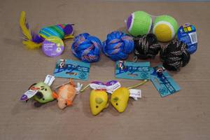 lot 99 image: Assorted Cat & Dog Toys