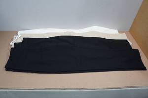 lot 156 image: 4 Pairs Womens Dress Pants -Size 8