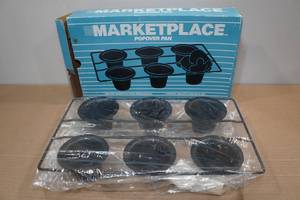 lot 166 image: Marketplace Popover Pan
