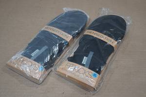 lot 174 image: 2 Pairs Mens Edition Fitkicks -XL