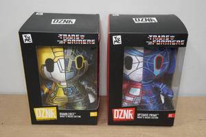 lot 204 image: DZNR Transformers Collectable Plush Toys
