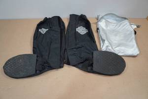 lot 242 image: Harley Davidson Boot Covers