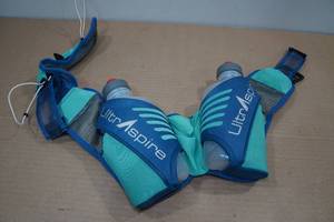 lot 289 image: UltrAspire Speedgoat 3.0 Waist Pack -Lagoon Navy