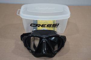lot 318 image: Cressi Nano Mask -BlackBlack