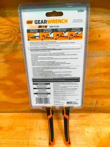 lot 34 image: GearWrench 10 Pliers Model # 82592C 08232411.26