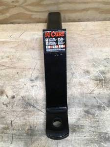 lot 55 image: Curt Ball Mount Model # 45090 08162425.19