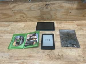 lot 134 image: Lot of Miscellaneous Items