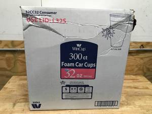 lot 145 image: Case of 300 Foam Cups