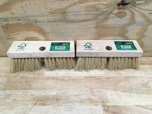 lot 176 image: Lot of 2 - 9 Blacktop Applicator Brushes Model # BM-00491