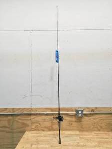 lot 4 image: Shakespeare 66 Fishing Pole Model # AGLP661MC