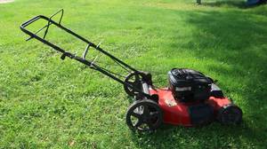LAWN MOWER