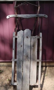 VINTAGE SLED