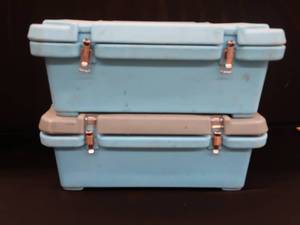 2 CAMBRO HOT BOXES  PAN CARRIERS
