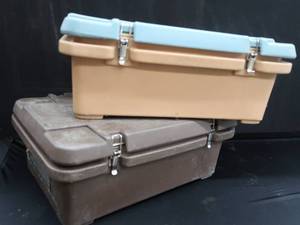 2 CAMBRO HOTBOXES  PAN CARRIERS