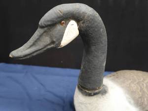 VINTAGE PAPER MACHE GOOSE DECOY