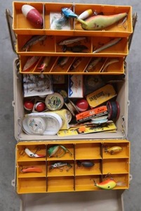 VINTAGE TACKLE AND BOX
